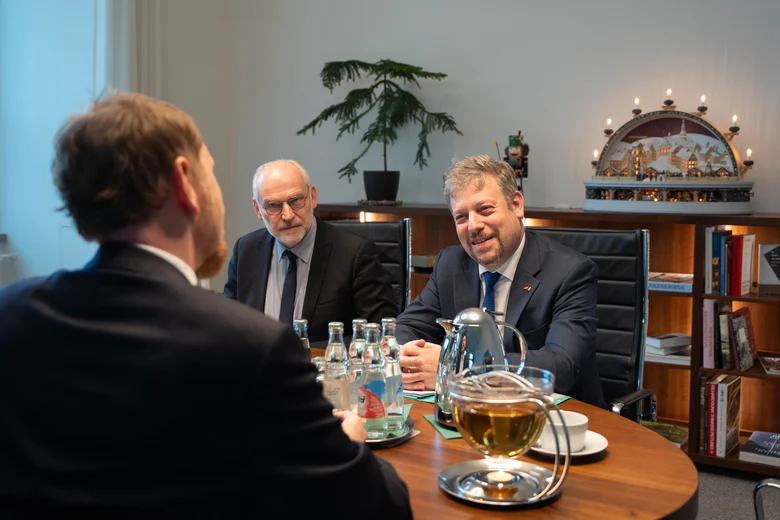 MP im Gespräch mit dem Botschafter von Belgien